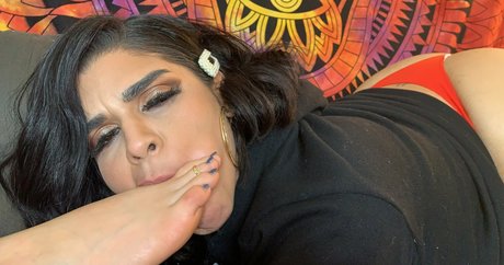 feetmob art actress galleries