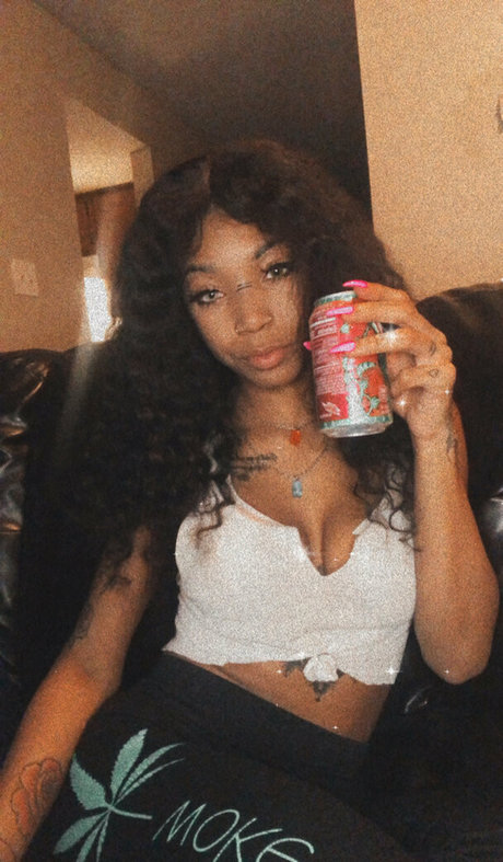 spoiledbrincess sexy pornstar pictures