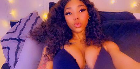 spoiledbrincess star adult image