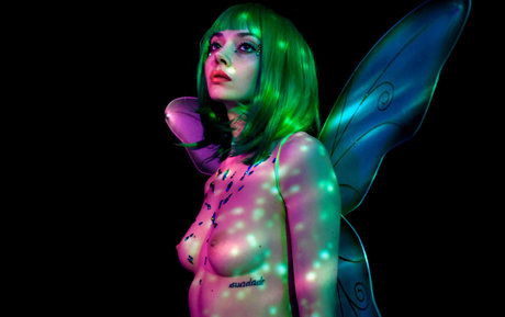 ohthumbelina model sex photos