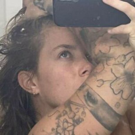 Kaleiraelieroo model nudes pics