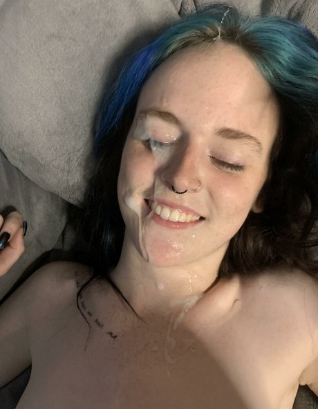 queellilal model sex photo