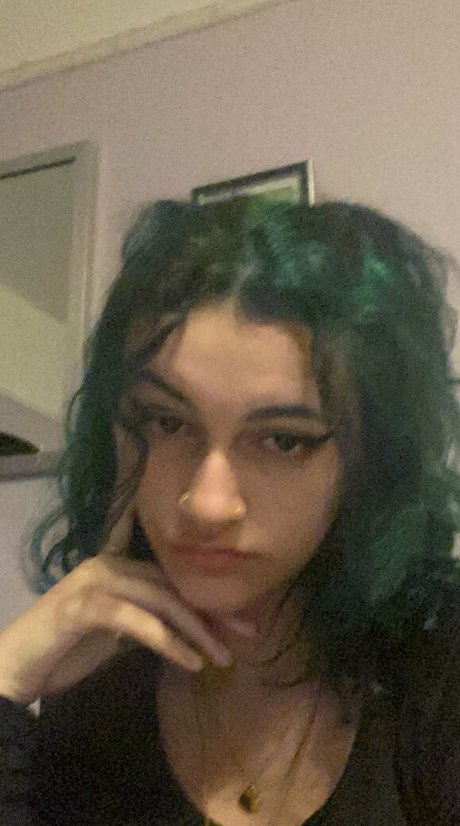 recognize naked star galleries