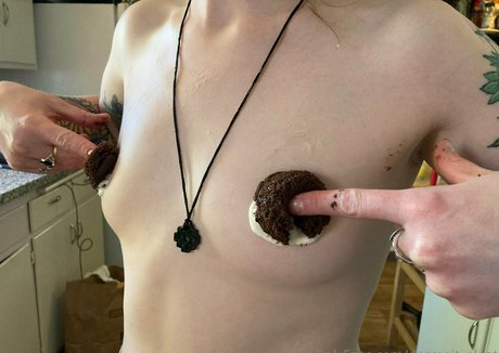 Decrepit plant star naked photo