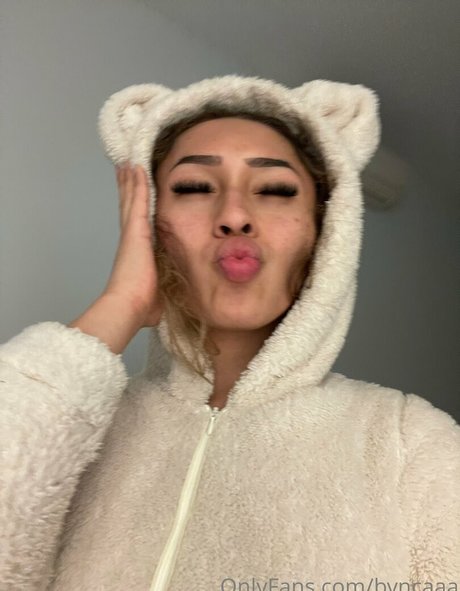 bvncaaa nice actress photo