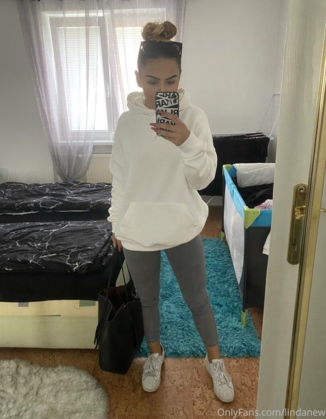 lindanew pornstar art photo