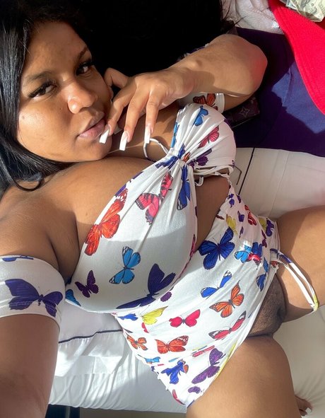 avfameoff star nude archive