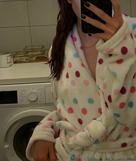 Jossi e star nude photos