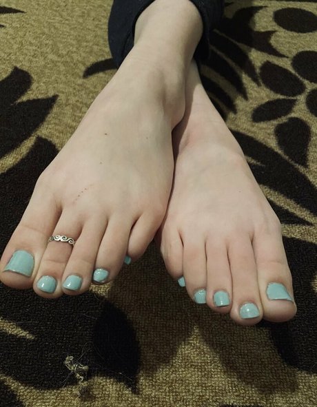 leahjonessxo star hd gallery