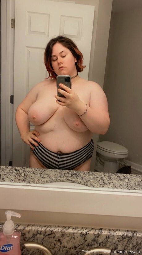 pinkpacifist sexy actress picture