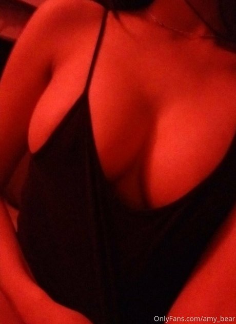 amy bear pornstar hot pic