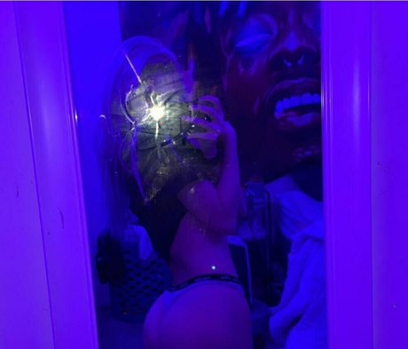 gracelillian nude model img