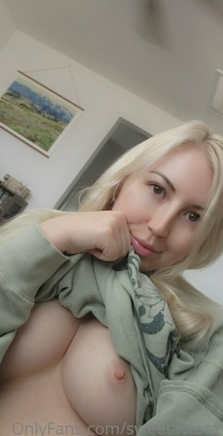 sweetastera sexy model img