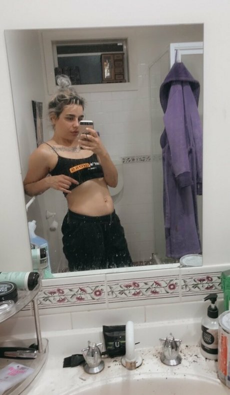 tinytemptress17 porn model photos