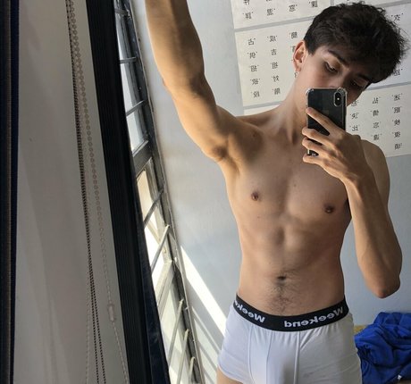 brunosaints_ beautiful star galleries