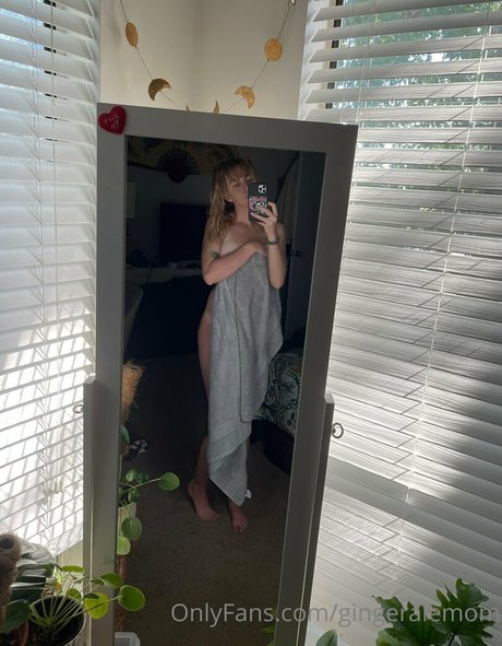 gingeralemom pornstar adult picture