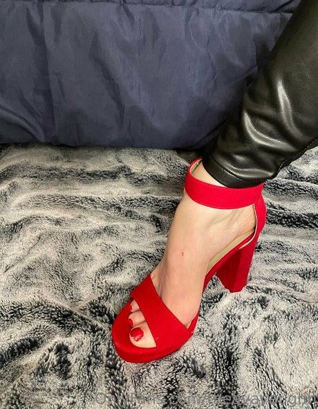 theavavaughn free actress galleries