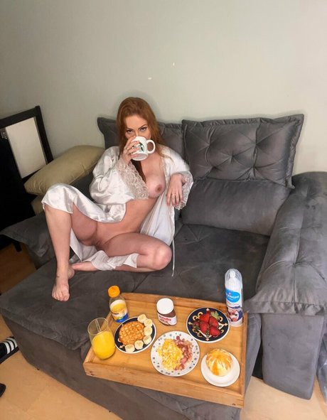 Debora Drumond high quality model pictures