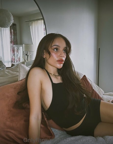 Charletta ASMR naked star gallery