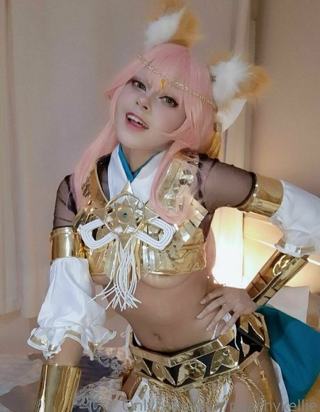 peachykellie high quality actress pics