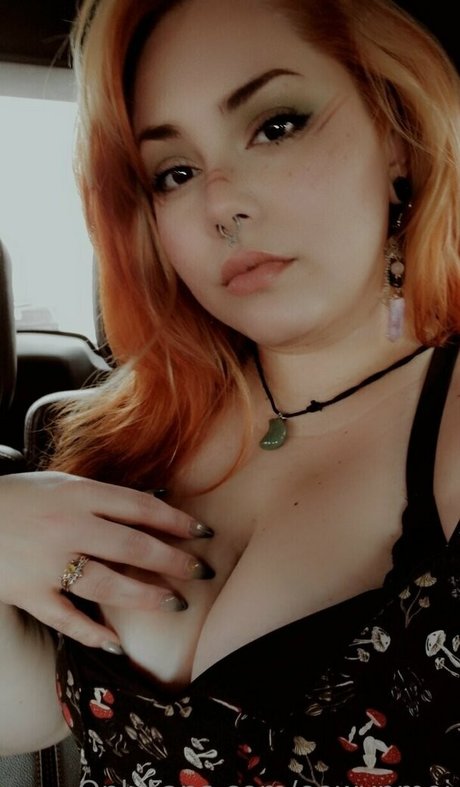 eowynmei top model gallery