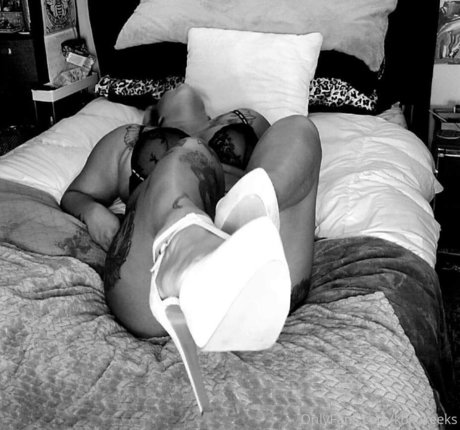 kokokeeks nude star img