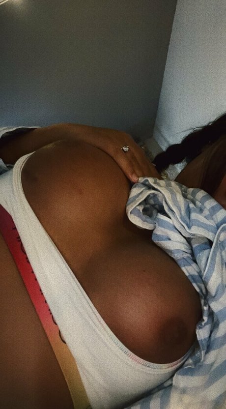 madixmcc exclusive model pics