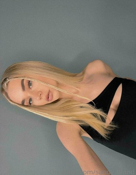 sandy mallrose art actress picture