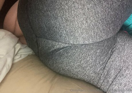 mollyperkoset erotic pornstar gallery