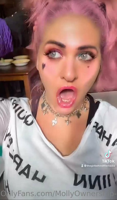 mollyperkoset pornstar exclusive pictures