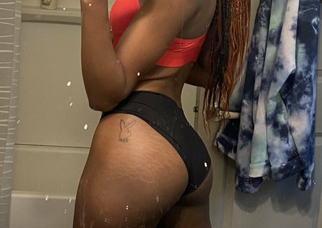 dommevaay best actress pictures