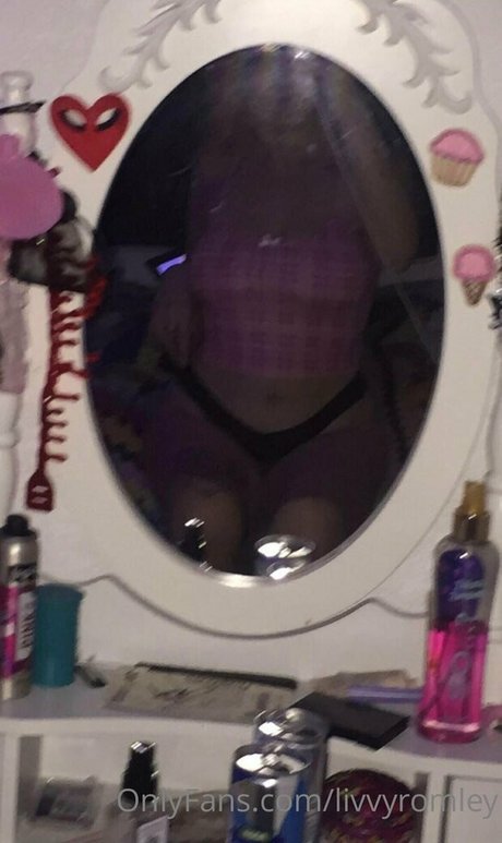 livvyromley star porn img