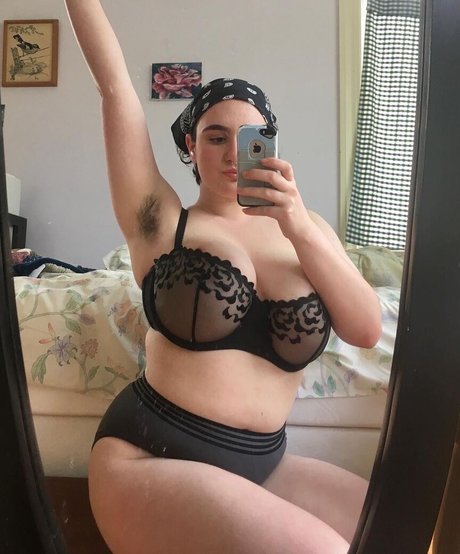 Alida Roos pornstar hd gallery