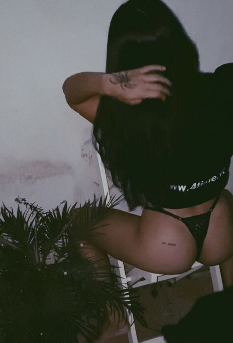 becalansky sexy star images