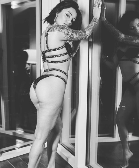 Kris Karson porn model archive