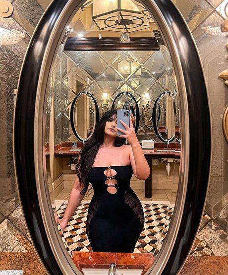 _isabelxx pornstar high quality image