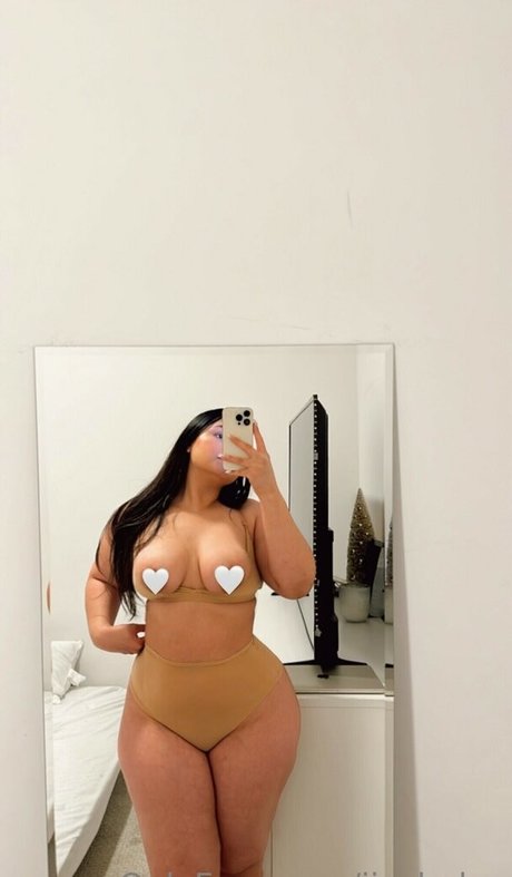 _isabelxx model photos