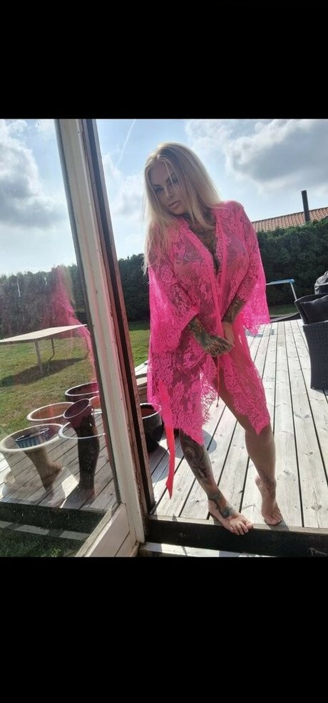 Nadia From Denmark porn model img