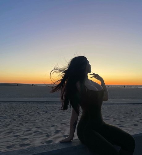 foreignbabie model erotic img