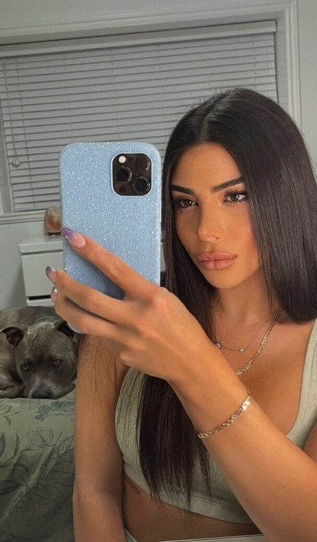 foreignbabie model best picture