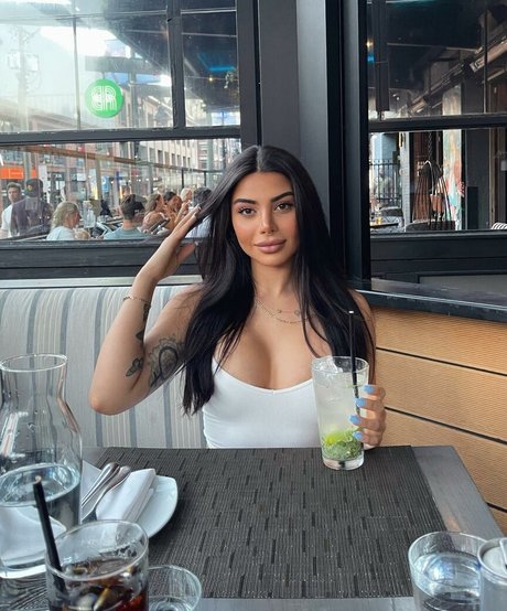 foreignbabie nude star gallery