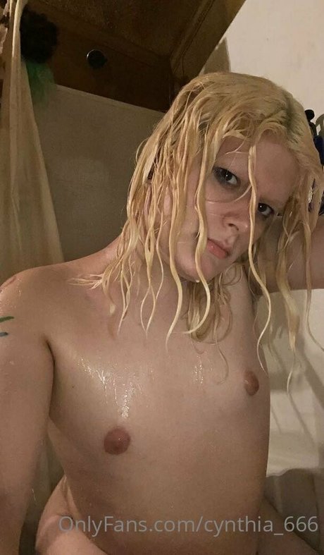 cynthia 666 nude model picture