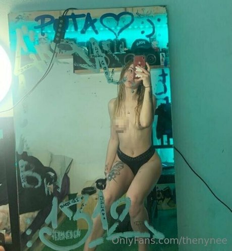 thenynee erotic star picture