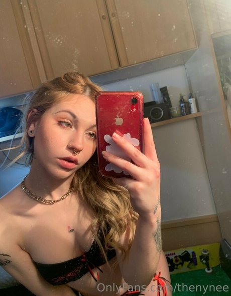 thenynee nice model picture