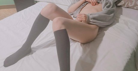 dingkubell star hot pic