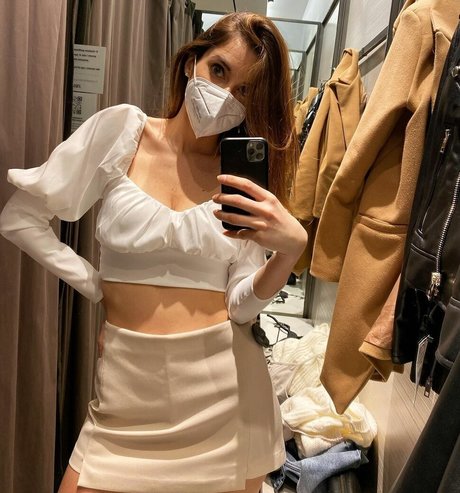 Alice Ippoliti star pretty images