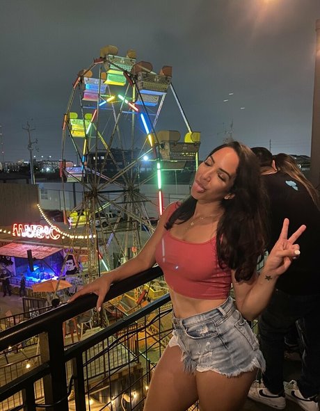 Andrea Boldbody top actress galleries