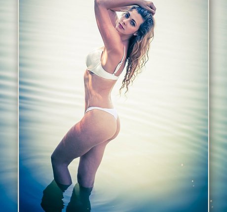 s b 1994 beautiful actress gallery