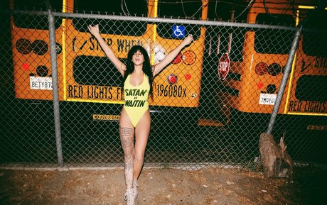 Reedsuicide sex actress img