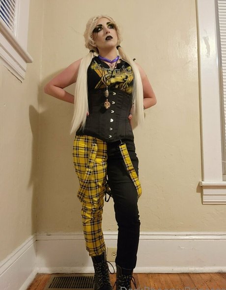 darkphoenixprincess pretty pornstar pic